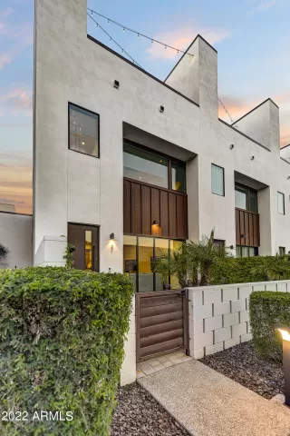 Photo #1: 6494829 Listing