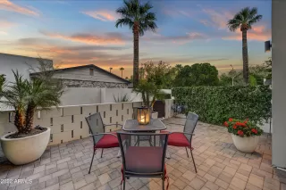 Photo #3: 6494829 Listing