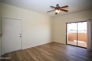 Photo #4: 6494880 Listing