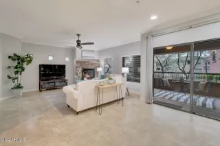 Photo #6: 6494893 Listing