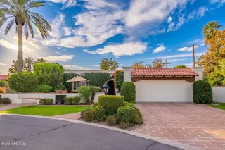 Photo #6: 6495065 Listing