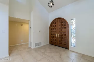 Photo #5: 6495077 Listing