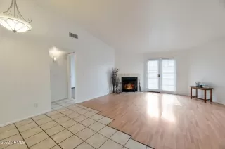 Photo #1: 6495301 Listing