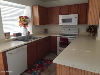 Photo #3: 6495443 Listing 