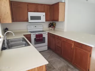 Photo #4: 6495443 Listing 