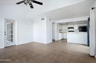 Photo #5: 6495583 Listing