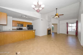 Photo #2: 6495585 Listing 