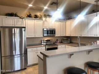 Photo #4: 6495659 Listing