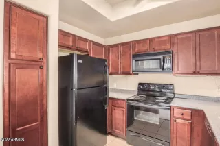 Photo #5: 6495713 Listing