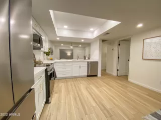 Photo #1: 6495897 Listing