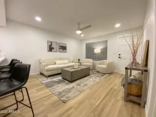 Photo #5: 6495897 Listing