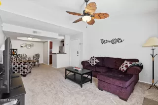 Photo #2: 6496032 Listing 