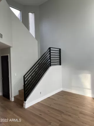 Photo #4: 6496142 Listing