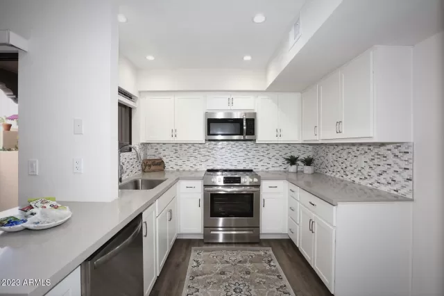 MLS: 6496403 Condo For Sale