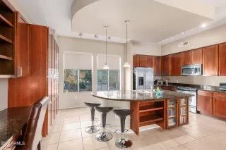 Photo #1: 6496568 Listing