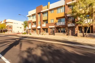 Photo #3: 6496568 Listing