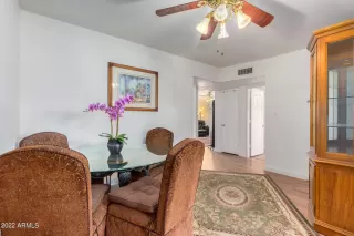 Photo #5: 6496674 Listing