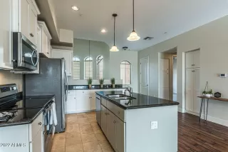 Photo #3: 6496759 Listing 