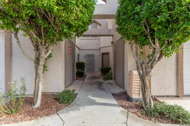 MLS: 6496893 Condo For Sale