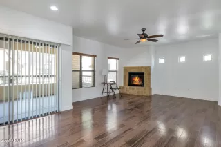 Photo #4: 6496907 Listing