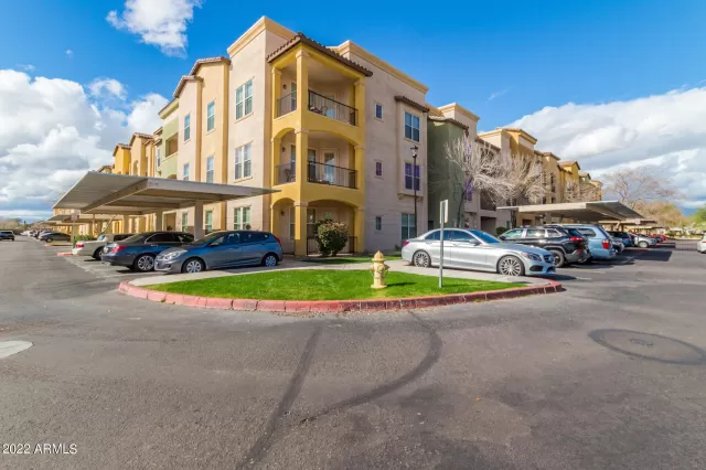 MLS: 6496968 Condo For Sale