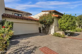 Photo #3: 6496995 Listing