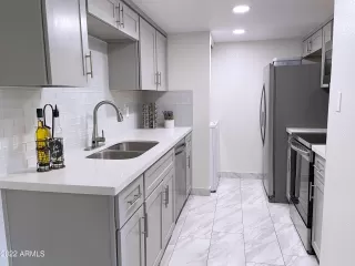 Photo #1: 6497023 Listing 