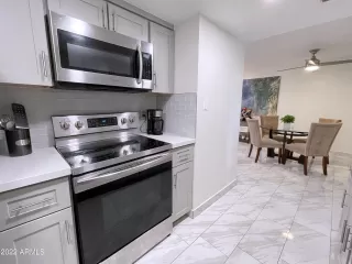 Photo #4: 6497023 Listing 