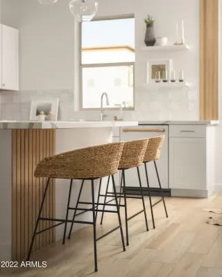 Photo #6: 6497145 Listing