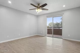 Photo #4: 6497233 Listing