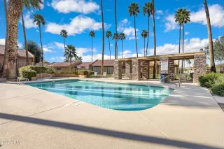 Photo #1: 6497257 Listing