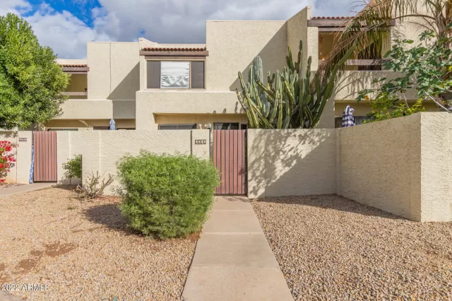 MLS: 6497306 Condo For Sale