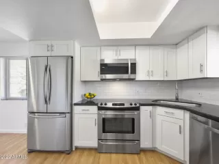 Photo #4: 6497394 Listing 