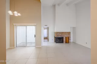 Photo #6: 6497498 Listing