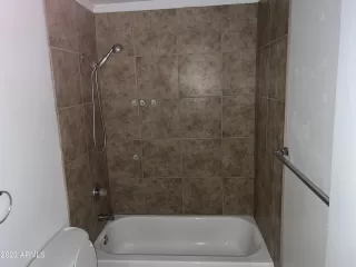 Photo #3: 6497515 Listing 