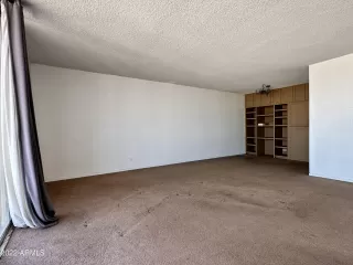 Photo #6: 6497590 Listing