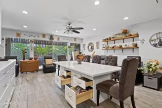 Photo #6: 6497601 Listing