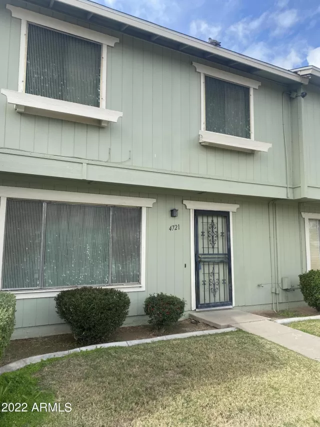 MLS: 6498025 Condo For Sale