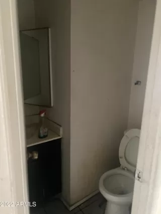 Photo #6: 6498025 Listing 