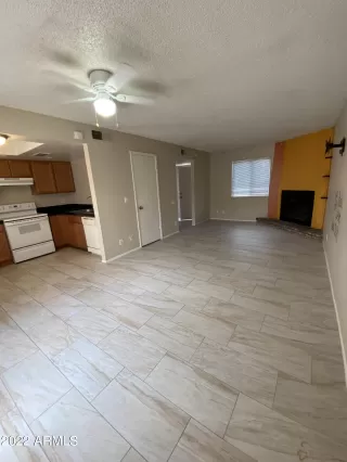 Photo #3: 6498259 Listing 