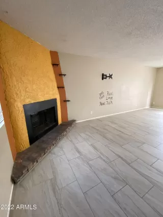 Photo #4: 6498259 Listing 