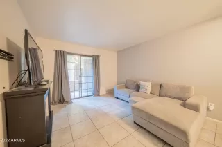 Photo #4: 6498503 Listing