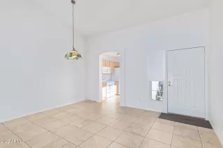 Photo #5: 6498751 Listing