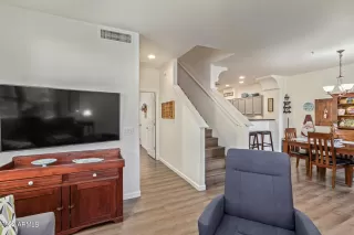 Photo #6: 6498798 Listing 