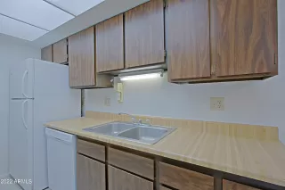 Photo #6: 6498875 Listing