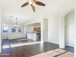 Photo #4: 6499082 Listing