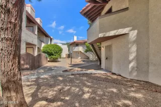 Photo #1: 6499188 Listing