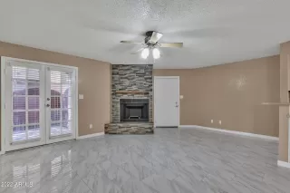 Photo #4: 6499188 Listing