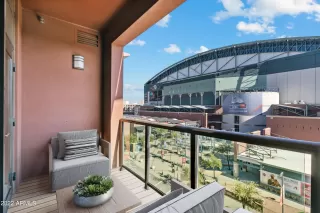 Photo #2: 6499353 Listing