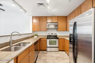 Photo #3: 6499353 Listing